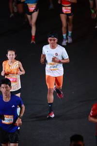 BIB: 4812, 0301, 21592
                            <button type="button" onclick="openModal(22951794)" class="btn btn-primary btn-sm float-right btn-popup" data-toggle="modal" data-target=".modal-high-quality">
                        <i class="fas fa-shopping-cart"></i> Add to Cart
                    </button>
                                            <button type="button" onclick="isThisMe(22951794, true)" class="btn btn-success btn-sm float-right btn-popup btn-isme hidden" data-toggle="tooltip" data-placement="bottom" title="นี่คือรูปของคุณใช่ไหม คลิกที่นี่เพื่อเอาเข้าอัลบั้ม">
                        <i class="fas fa-plus"></i> Add to album
                    </button>
                    <button type="button" onclick="isThisMe(22951794, false)" class="btn btn-warning btn-sm float-right btn-popup btn-isnotme hidden">
                        <i class="fas fa-ban"></i> Remove from album
                    </button>